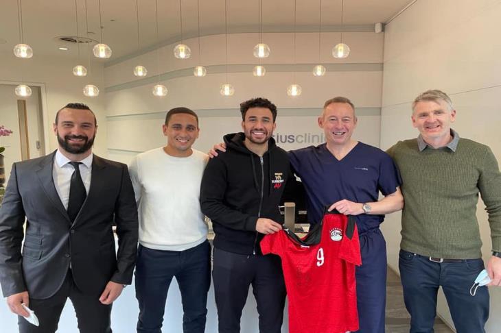 اخصائي المنتخب في لندن لمتابعة حالة تريزيجيه